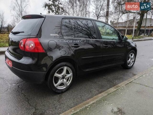 Черный Фольксваген Гольф, объемом двигателя 1.4 л и пробегом 202 тыс. км за 4999 $, фото 11 на Automoto.ua