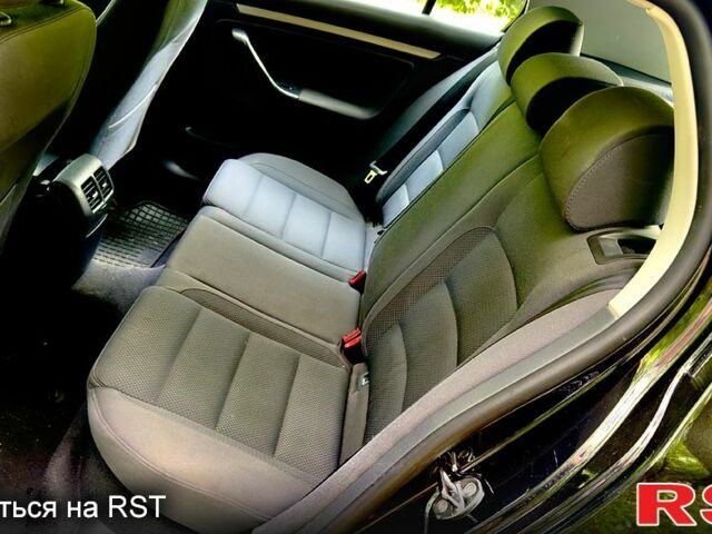 Чорний Фольксваген Гольф, об'ємом двигуна 1.6 л та пробігом 215 тис. км за 6700 $, фото 6 на Automoto.ua