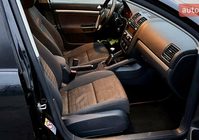 Чорний Фольксваген Гольф, об'ємом двигуна 1.4 л та пробігом 244 тис. км за 5550 $, фото 17 на Automoto.ua