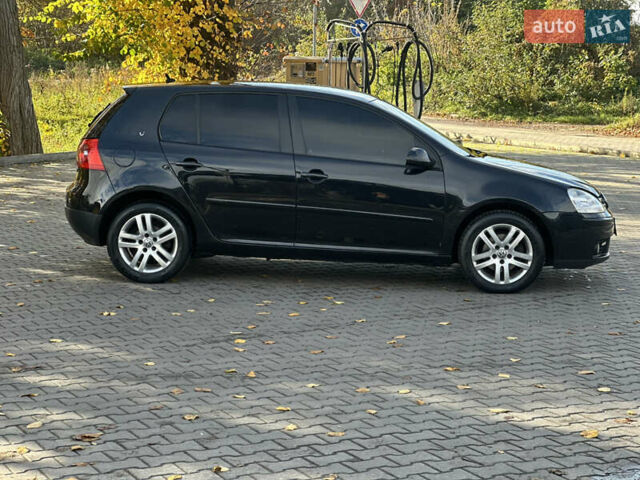 Черный Фольксваген Гольф, объемом двигателя 1.9 л и пробегом 320 тыс. км за 5800 $, фото 5 на Automoto.ua