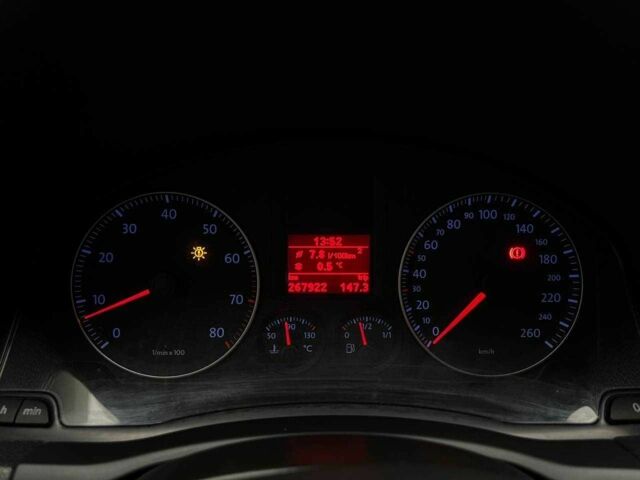 Черный Фольксваген Гольф, объемом двигателя 1.4 л и пробегом 268 тыс. км за 6490 $, фото 18 на Automoto.ua