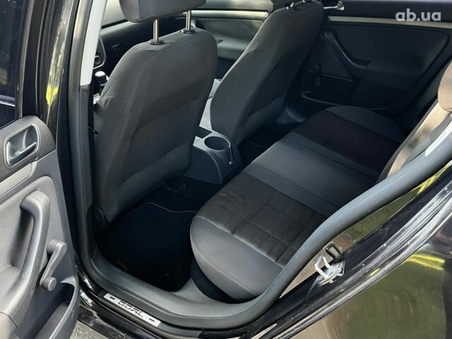 Чорний Фольксваген Гольф, об'ємом двигуна 1.6 л та пробігом 255 тис. км за 4990 $, фото 23 на Automoto.ua