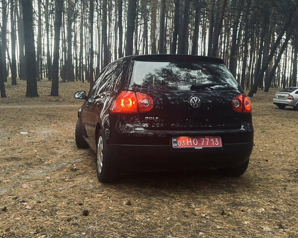 Черный Фольксваген Гольф, объемом двигателя 1.4 л и пробегом 268 тыс. км за 5650 $, фото 23 на Automoto.ua