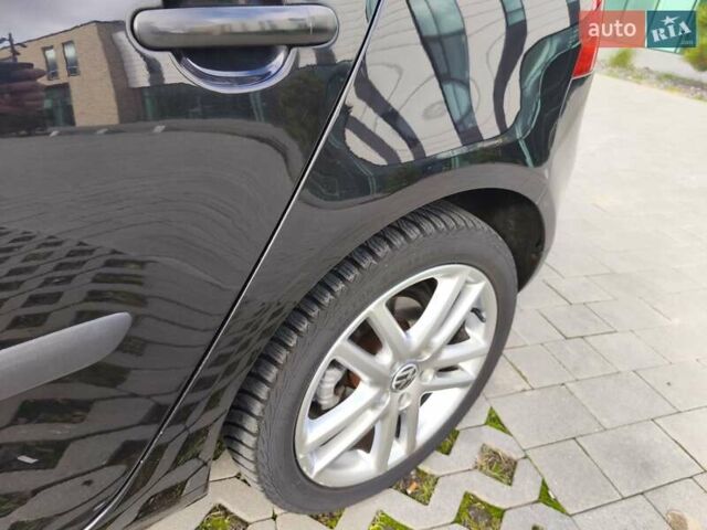 Фольксваген Гольф 2006 в Хмельницком на Automoto.ua Черный Фольксваген Гольф, объемом двигателя 1.6 л и пробегом 247 тыс. км за 6400 $, фото 49 на Automoto.ua