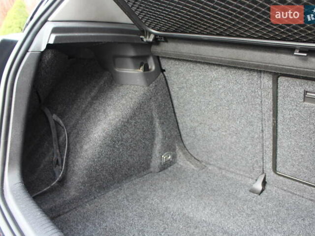 Чорний Фольксваген Гольф, об'ємом двигуна 1.6 л та пробігом 205 тис. км за 5690 $, фото 85 на Automoto.ua