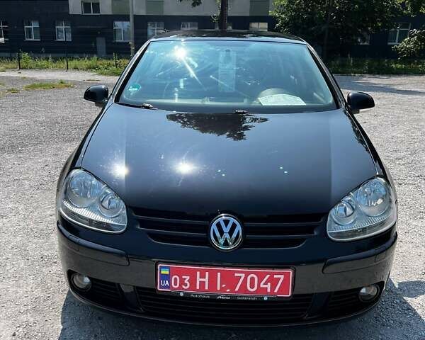 Чорний Фольксваген Гольф, об'ємом двигуна 1.4 л та пробігом 257 тис. км за 6100 $, фото 1 на Automoto.ua