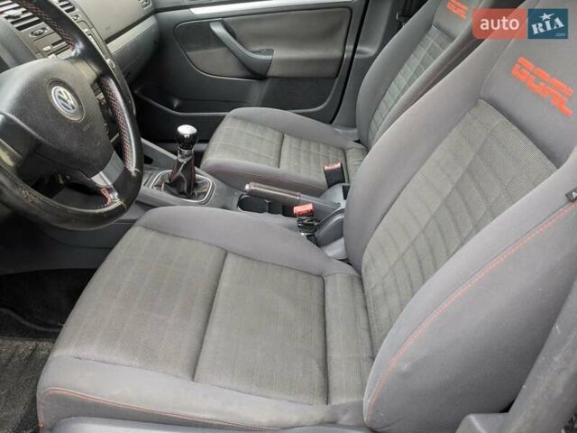 Черный Фольксваген Гольф, объемом двигателя 1.4 л и пробегом 202 тыс. км за 4999 $, фото 44 на Automoto.ua