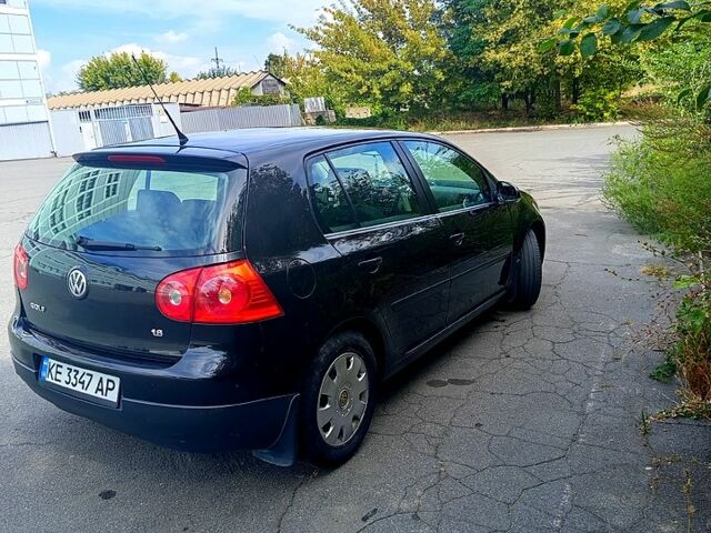 Чорний Фольксваген Гольф, об'ємом двигуна 1.6 л та пробігом 240 тис. км за 5500 $, фото 3 на Automoto.ua