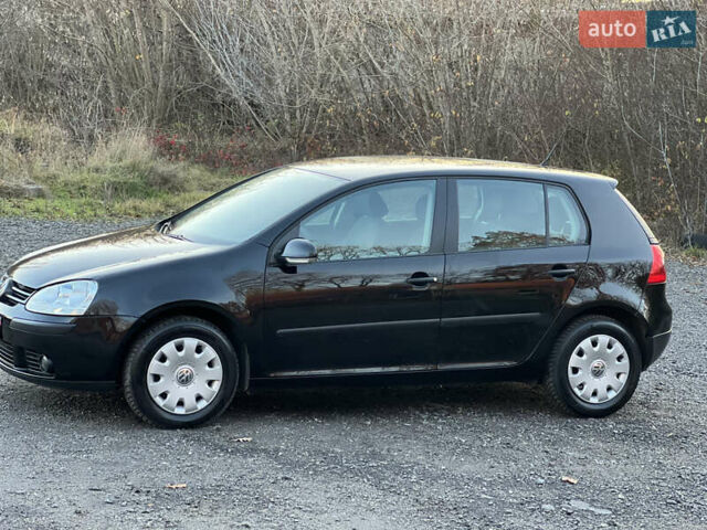 Чорний Фольксваген Гольф, об'ємом двигуна 1.6 л та пробігом 181 тис. км за 5899 $, фото 4 на Automoto.ua