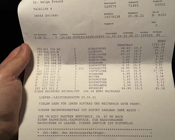 Черный Фольксваген Гольф, объемом двигателя 1.6 л и пробегом 211 тыс. км за 6200 $, фото 39 на Automoto.ua