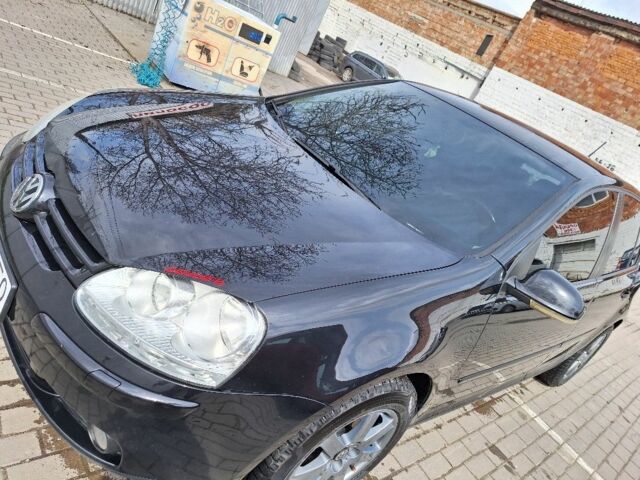 Фольксваген Гольф 2006 в Черновцах на Automoto.ua Черный Фольксваген Гольф, объемом двигателя 1.9 л и пробегом 340 тыс. км за 6200 $, фото 4 на Automoto.ua