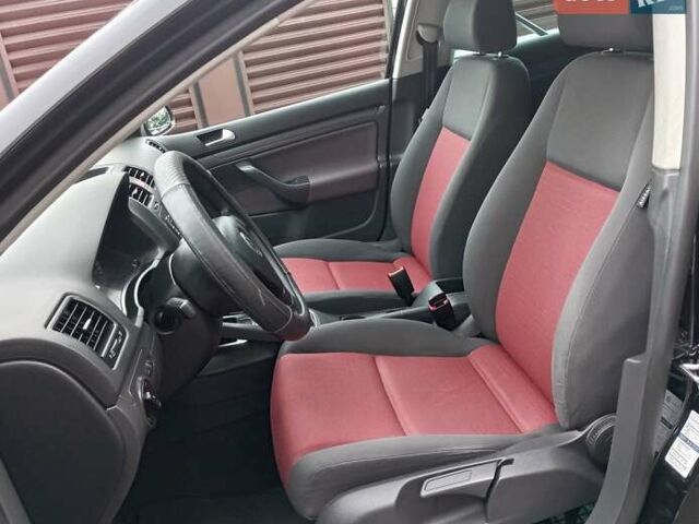 Чорний Фольксваген Гольф, об'ємом двигуна 1.4 л та пробігом 186 тис. км за 5350 $, фото 39 на Automoto.ua