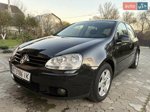 Черный Фольксваген Гольф, объемом двигателя 1.6 л и пробегом 240 тыс. км за 6150 $, фото 1 на Automoto.ua
