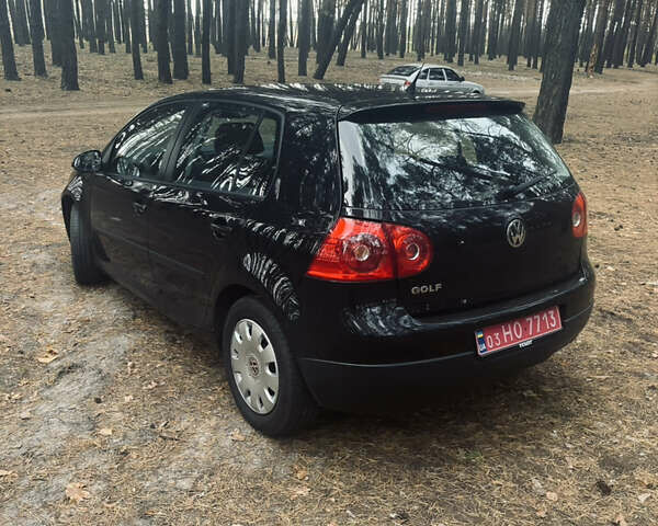 Черный Фольксваген Гольф, объемом двигателя 1.4 л и пробегом 268 тыс. км за 5650 $, фото 18 на Automoto.ua