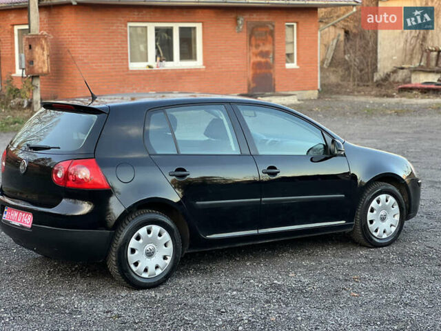 Чорний Фольксваген Гольф, об'ємом двигуна 1.6 л та пробігом 181 тис. км за 5899 $, фото 6 на Automoto.ua