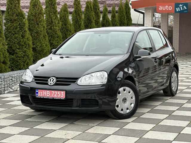 Черный Фольксваген Гольф, объемом двигателя 1.4 л и пробегом 187 тыс. км за 6500 $, фото 4 на Automoto.ua