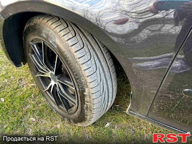 Черный Фольксваген Гольф, объемом двигателя 2 л и пробегом 233 тыс. км за 6200 $, фото 12 на Automoto.ua