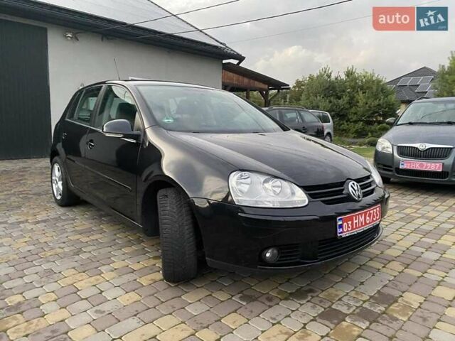 Черный Фольксваген Гольф, объемом двигателя 1.6 л и пробегом 246 тыс. км за 5200 $, фото 3 на Automoto.ua