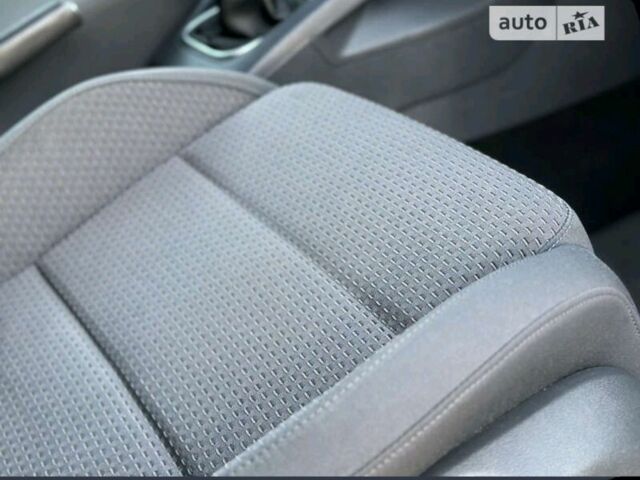 Черный Фольксваген Гольф, объемом двигателя 1.4 л и пробегом 220 тыс. км за 7000 $, фото 6 на Automoto.ua