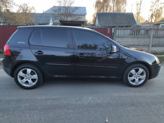 Черный Фольксваген Гольф, объемом двигателя 1.6 л и пробегом 250 тыс. км за 7500 $, фото 6 на Automoto.ua