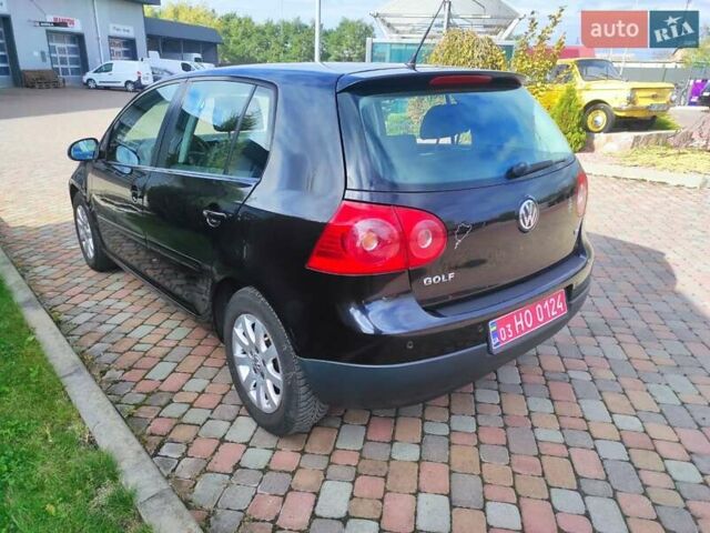 Черный Фольксваген Гольф, объемом двигателя 1.6 л и пробегом 188 тыс. км за 5500 $, фото 38 на Automoto.ua