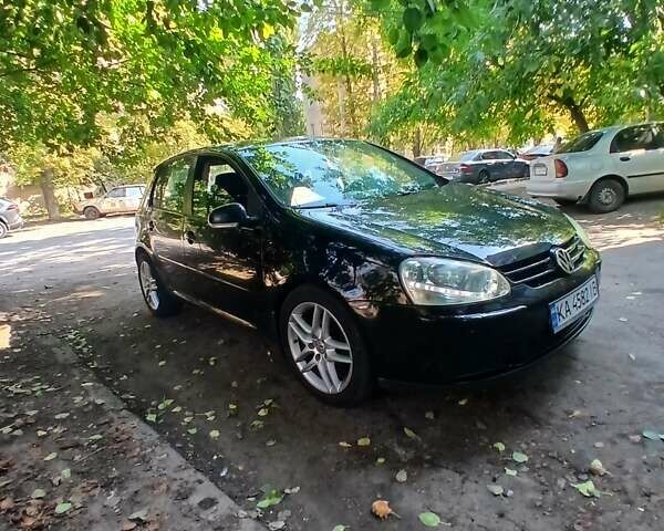 Черный Фольксваген Гольф, объемом двигателя 1.6 л и пробегом 311 тыс. км за 4300 $, фото 1 на Automoto.ua