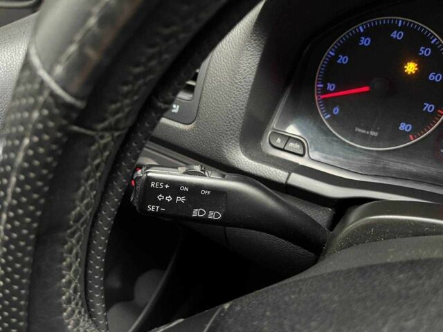 Черный Фольксваген Гольф, объемом двигателя 1.4 л и пробегом 268 тыс. км за 6490 $, фото 17 на Automoto.ua