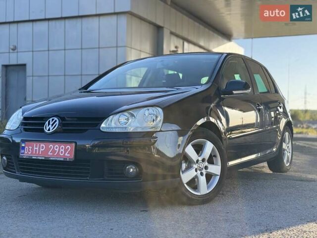 Черный Фольксваген Гольф, объемом двигателя 1.6 л и пробегом 258 тыс. км за 5950 $, фото 2 на Automoto.ua