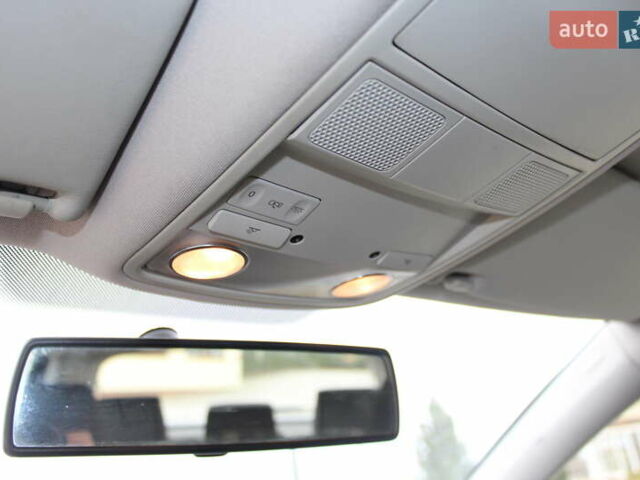 Чорний Фольксваген Гольф, об'ємом двигуна 1.6 л та пробігом 205 тис. км за 5690 $, фото 44 на Automoto.ua