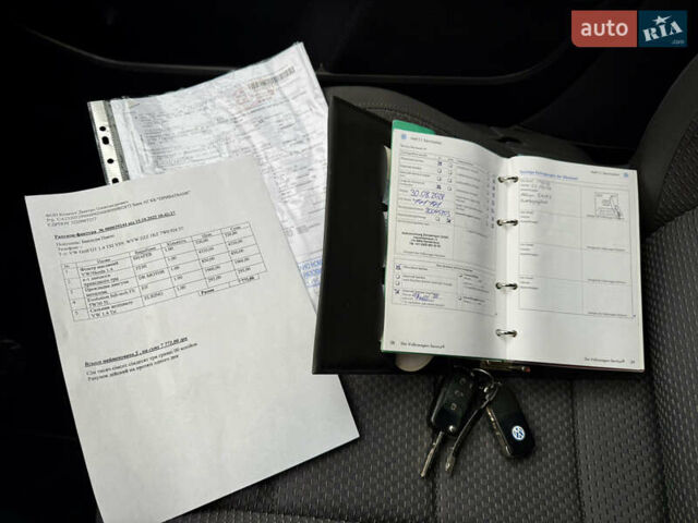 Чорний Фольксваген Гольф, об'ємом двигуна 1.4 л та пробігом 142 тис. км за 7799 $, фото 27 на Automoto.ua