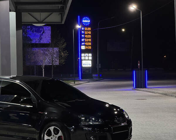 Черный Фольксваген Гольф, объемом двигателя 1.98 л и пробегом 257 тыс. км за 11900 $, фото 8 на Automoto.ua