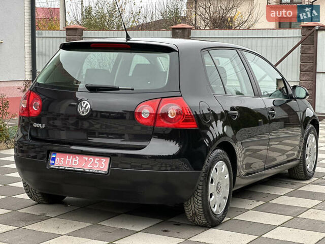 Черный Фольксваген Гольф, объемом двигателя 1.4 л и пробегом 187 тыс. км за 6500 $, фото 15 на Automoto.ua