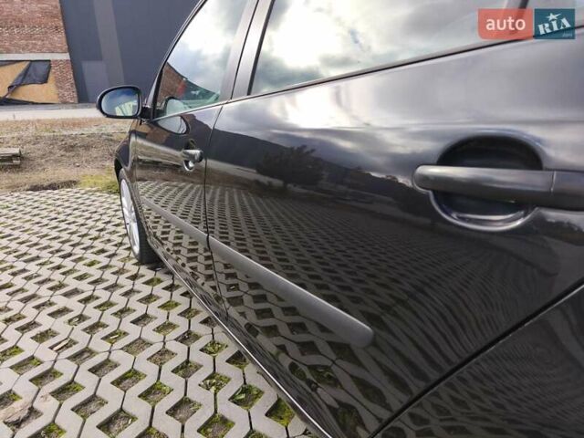 Фольксваген Гольф 2006 в Хмельницком на Automoto.ua Черный Фольксваген Гольф, объемом двигателя 1.6 л и пробегом 247 тыс. км за 6400 $, фото 23 на Automoto.ua