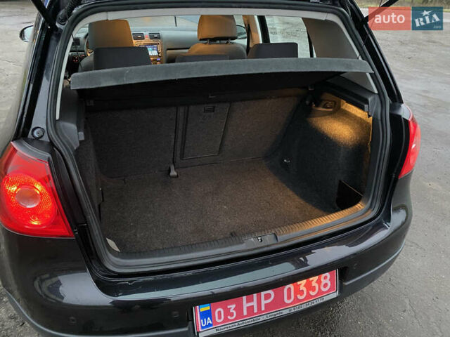 Чорний Фольксваген Гольф, об'ємом двигуна 1.6 л та пробігом 233 тис. км за 6800 $, фото 47 на Automoto.ua