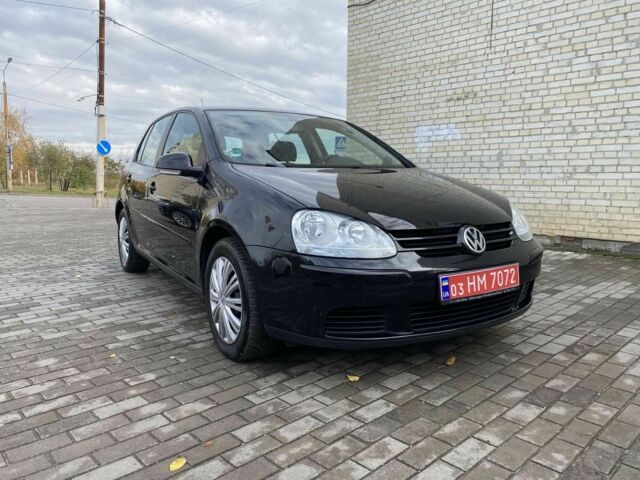 Черный Фольксваген Гольф, объемом двигателя 1.6 л и пробегом 194 тыс. км за 6000 $, фото 3 на Automoto.ua