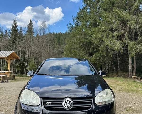 Черный Фольксваген Гольф, объемом двигателя 1.4 л и пробегом 205 тыс. км за 6500 $, фото 1 на Automoto.ua