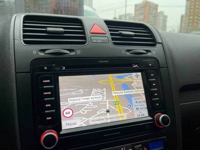 Черный Фольксваген Гольф, объемом двигателя 1.4 л и пробегом 268 тыс. км за 6490 $, фото 21 на Automoto.ua