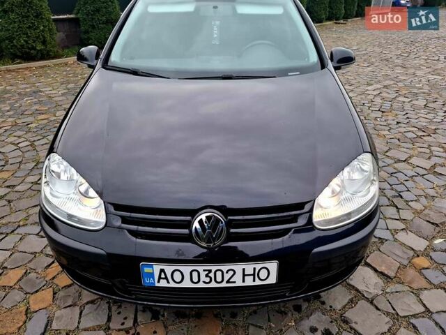 Черный Фольксваген Гольф, объемом двигателя 1.6 л и пробегом 219 тыс. км за 6400 $, фото 15 на Automoto.ua