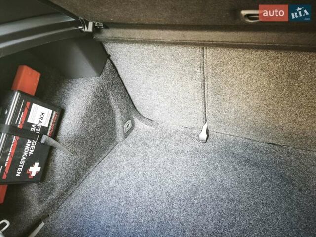 Фольксваген Гольф 2006 в Хмельницком на Automoto.ua Черный Фольксваген Гольф, объемом двигателя 1.6 л и пробегом 247 тыс. км за 6400 $, фото 79 на Automoto.ua