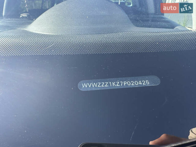 Чорний Фольксваген Гольф, об'ємом двигуна 1.6 л та пробігом 283 тис. км за 6400 $, фото 17 на Automoto.ua