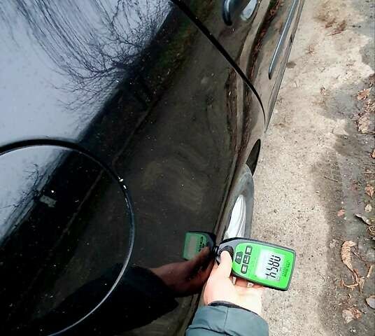 Черный Фольксваген Гольф, объемом двигателя 1.6 л и пробегом 245 тыс. км за 6100 $, фото 11 на Automoto.ua