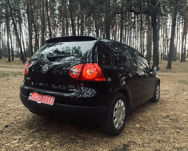 Черный Фольксваген Гольф, объемом двигателя 1.4 л и пробегом 268 тыс. км за 5650 $, фото 52 на Automoto.ua