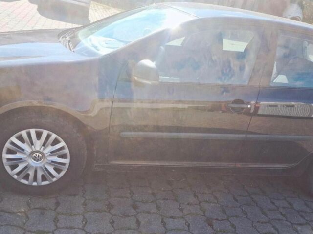 Черный Фольксваген Гольф, объемом двигателя 1.6 л и пробегом 200 тыс. км за 4850 $, фото 9 на Automoto.ua