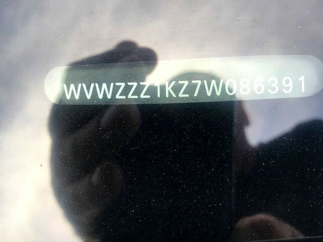 Черный Фольксваген Гольф, объемом двигателя 1.4 л и пробегом 240 тыс. км за 5900 $, фото 7 на Automoto.ua