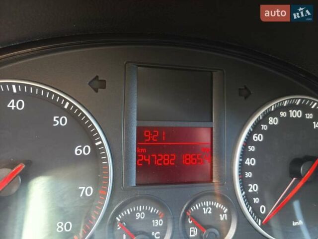 Фольксваген Гольф 2006 в Хмельницком на Automoto.ua Черный Фольксваген Гольф, объемом двигателя 1.6 л и пробегом 247 тыс. км за 6400 $, фото 61 на Automoto.ua