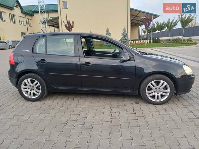 Чорний Фольксваген Гольф, об'ємом двигуна 1.6 л та пробігом 212 тис. км за 5900 $, фото 5 на Automoto.ua