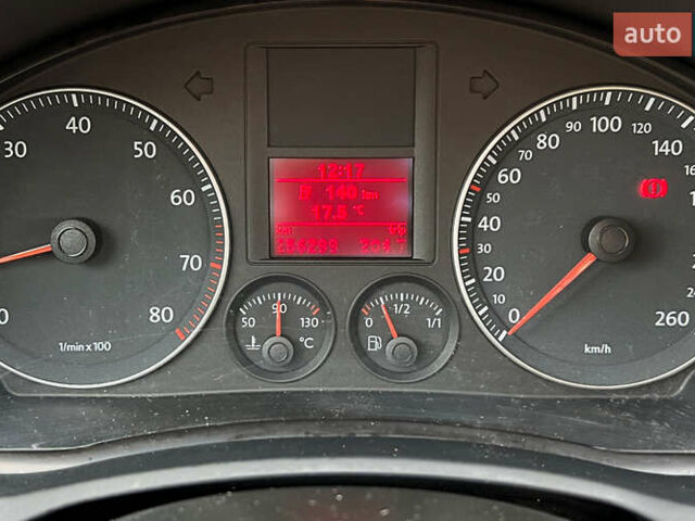 Чорний Фольксваген Гольф, об'ємом двигуна 1.6 л та пробігом 256 тис. км за 5999 $, фото 12 на Automoto.ua