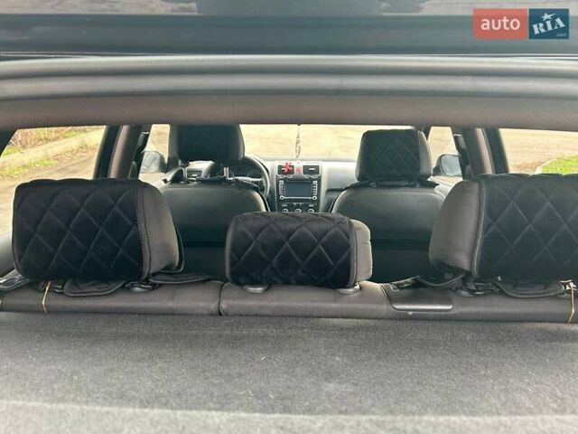 Черный Фольксваген Гольф, объемом двигателя 1.6 л и пробегом 196 тыс. км за 6500 $, фото 5 на Automoto.ua