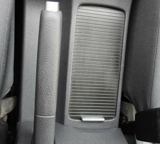 Чорний Фольксваген Гольф, об'ємом двигуна 1.6 л та пробігом 205 тис. км за 5690 $, фото 46 на Automoto.ua