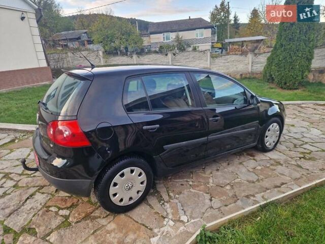 Фольксваген Гольф 2006 в Могилев-Подольском на Automoto.ua Черный Фольксваген Гольф, объемом двигателя 1.6 л и пробегом 164 тыс. км за 5750 $, фото 9 на Automoto.ua